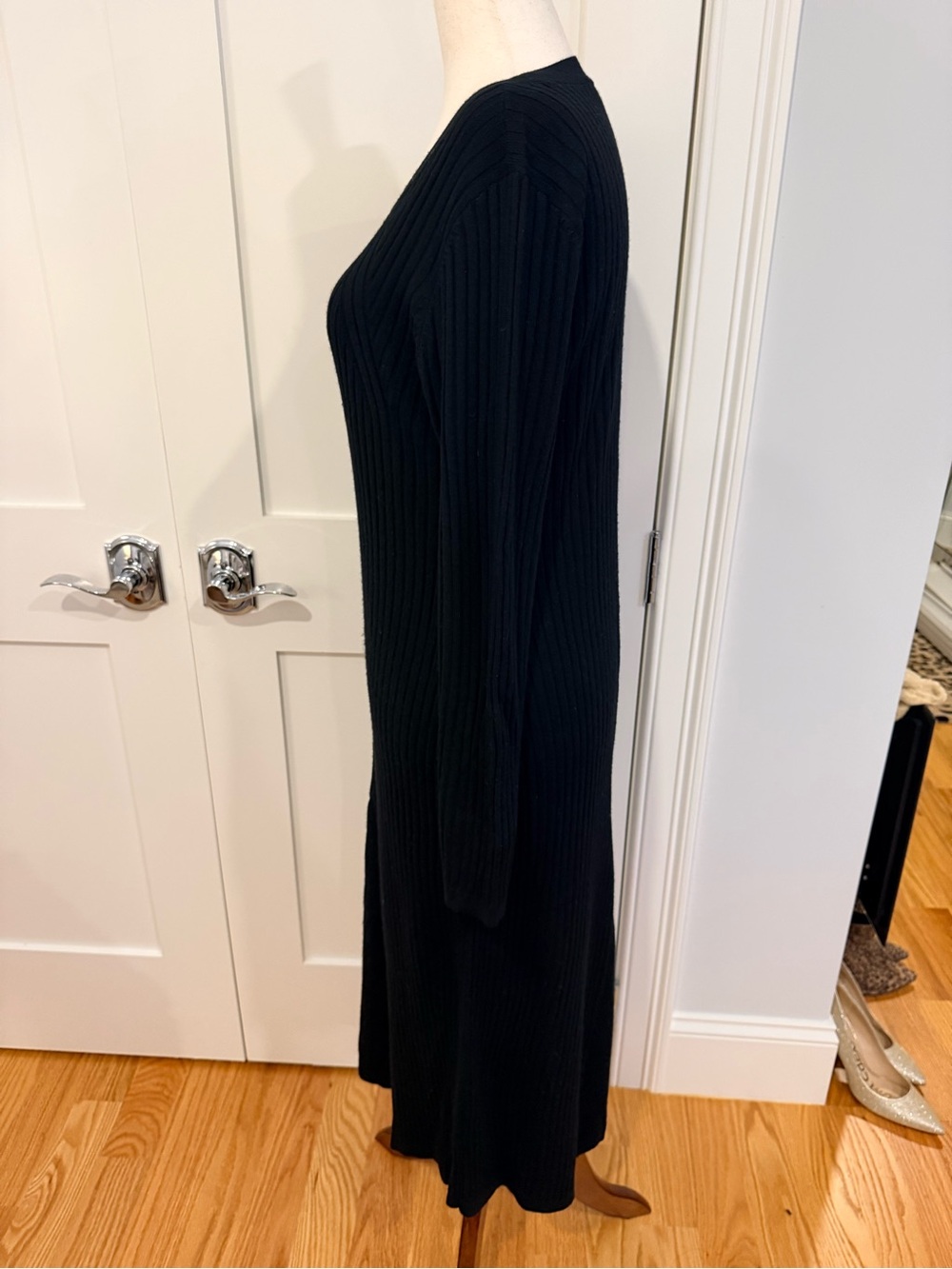 Club Monaco Black Ribbed Long-Sleeve Midi Dress - Picture 11 of 11